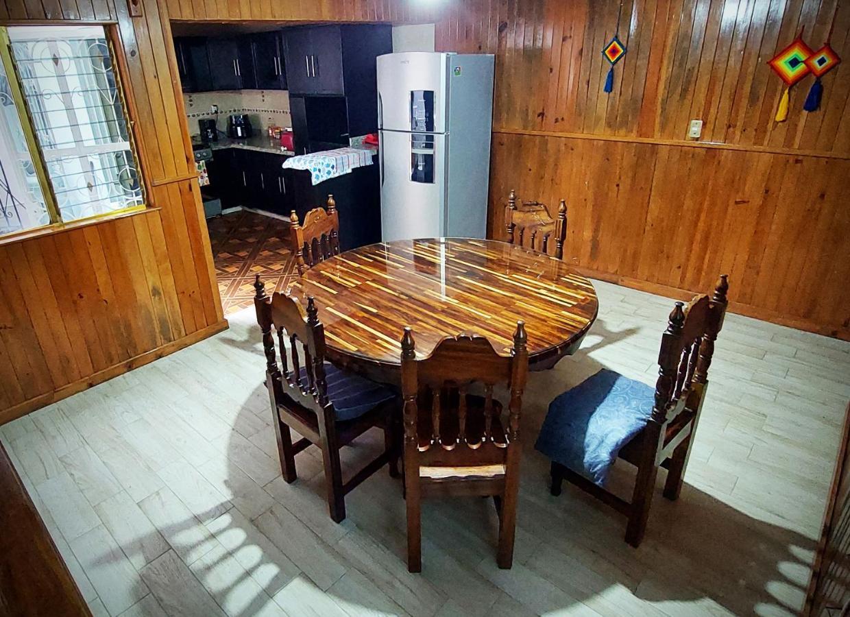Casa Latina Hostel San Cristobal de las Casas Bagian luar foto