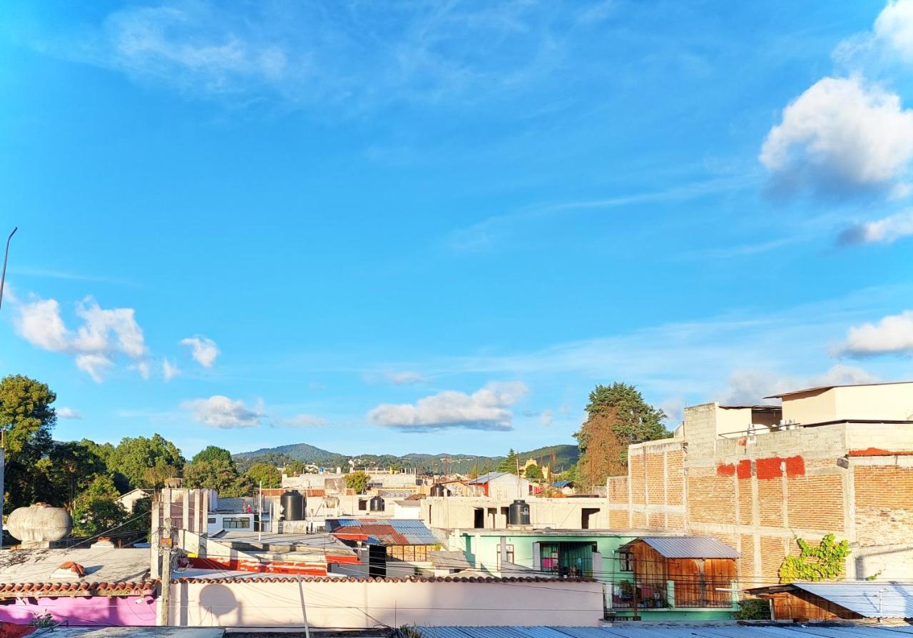 Casa Latina Hostel San Cristobal de las Casas Bagian luar foto